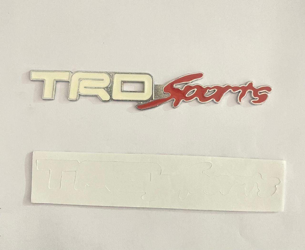 (TRD Sport White RED Sticker) 13.8 x 2Cm Logo Car Bike Metal Logo Car Emblem 3D Badge Auto Racing Sport Sticker Grand Tourer Decal