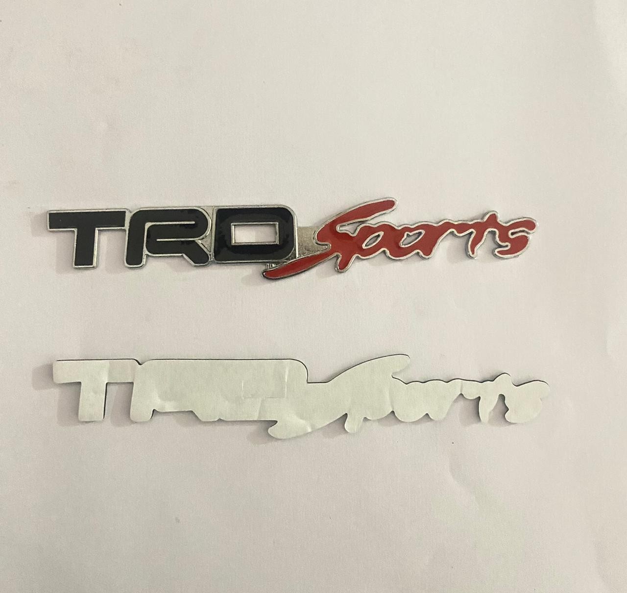 (TRD Sport RED Black Sticker) 13.8 x 2Cm Logo Car Bike Metal Logo Car Emblem 3D Badge Auto Racing Sport Sticker